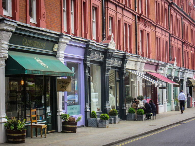 79% UK retail landlords say Covid-19 permanently changes leasing terms ...