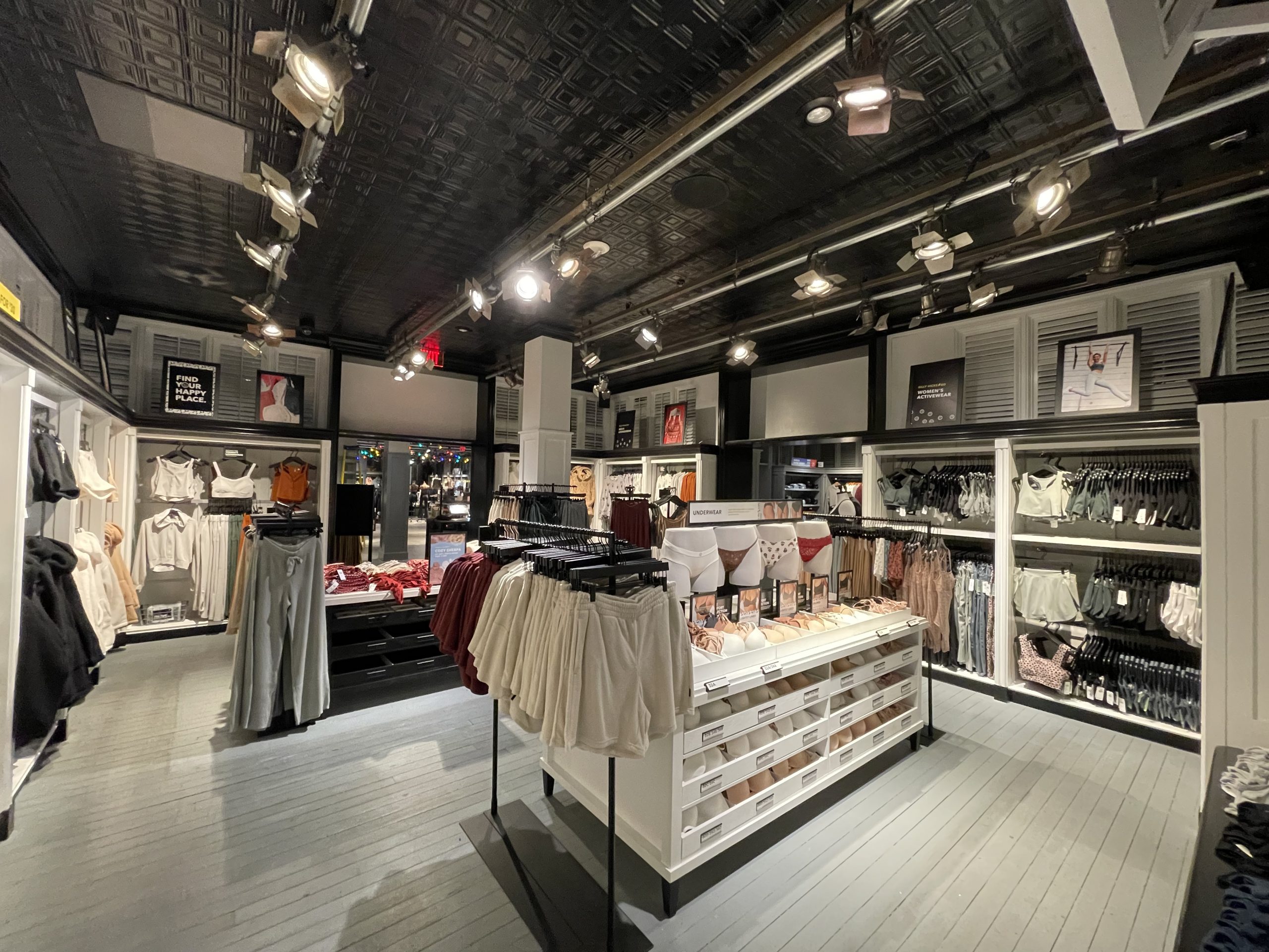 Hollister, Gilly Hicks open at Liverpool One