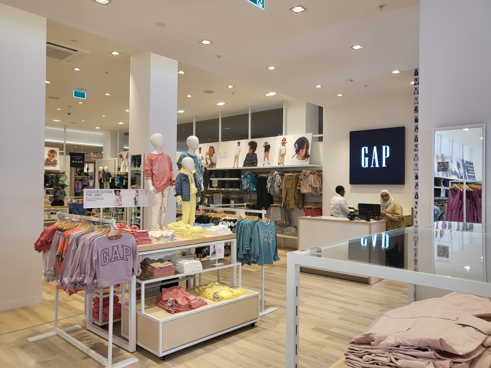 First look: Next brings Gap back to UK high street as Oxford Street  concession opens