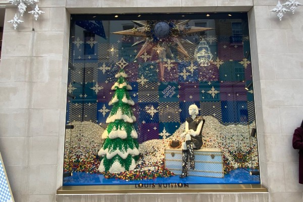 Louis Vuitton' Holiday Windows in London Are So Unique and Fun -  WanderWisdom News